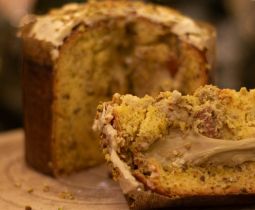 Panettone Relleno de Pistacho